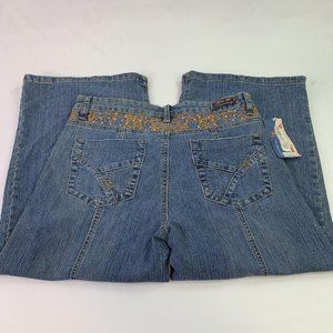 NWT Jeans D Classic Western Denim Relaxed Capri Embroidered Jeans Womens Size 9